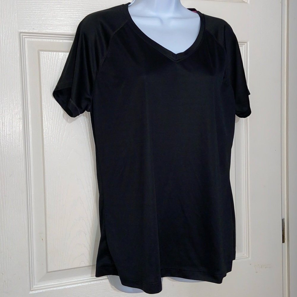 Danskin Now Athletic Shirt - Size XL